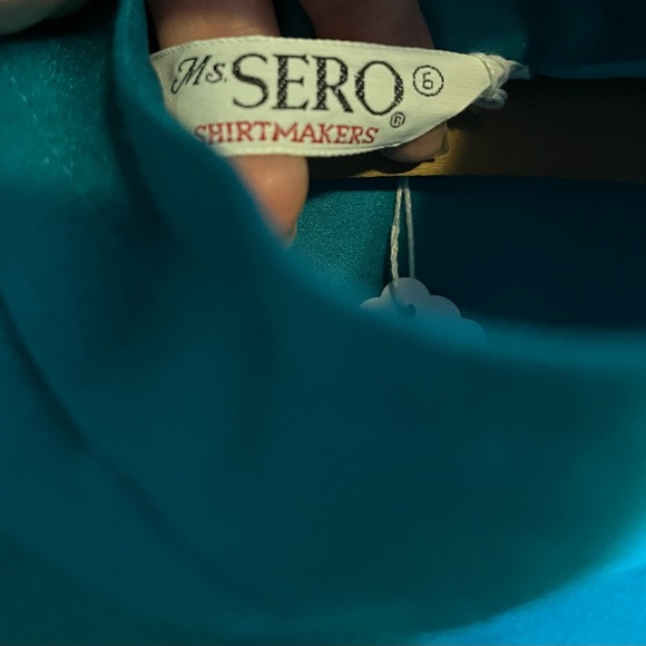 Vintage teal satin blouse - Picture 5 of 5